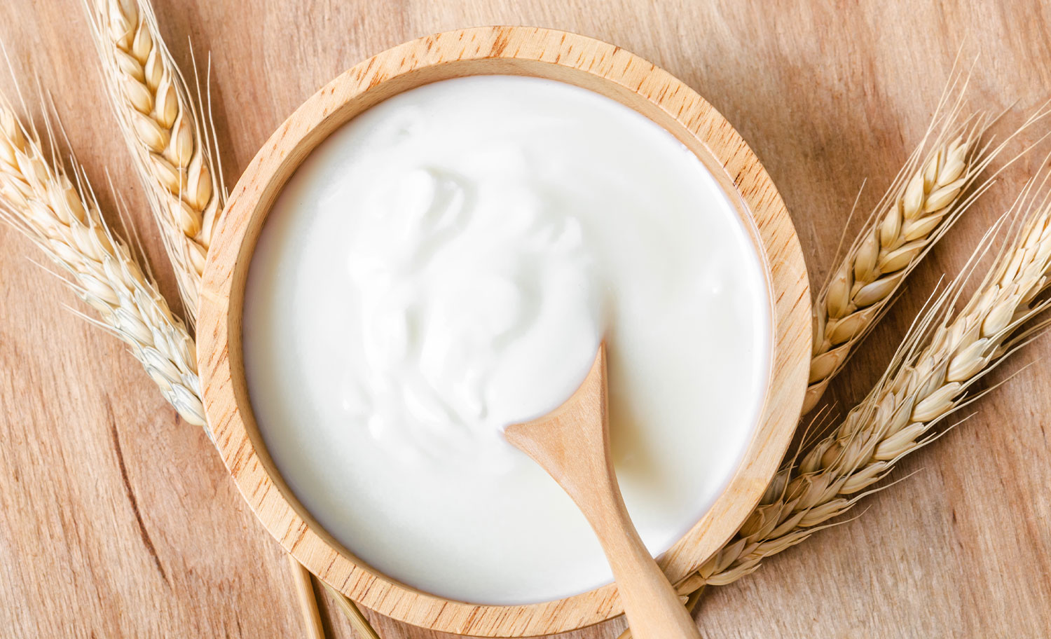 In che modo una linea di produzione lattiero-casearia trasforma il latte crudo in prodotti sicuri?